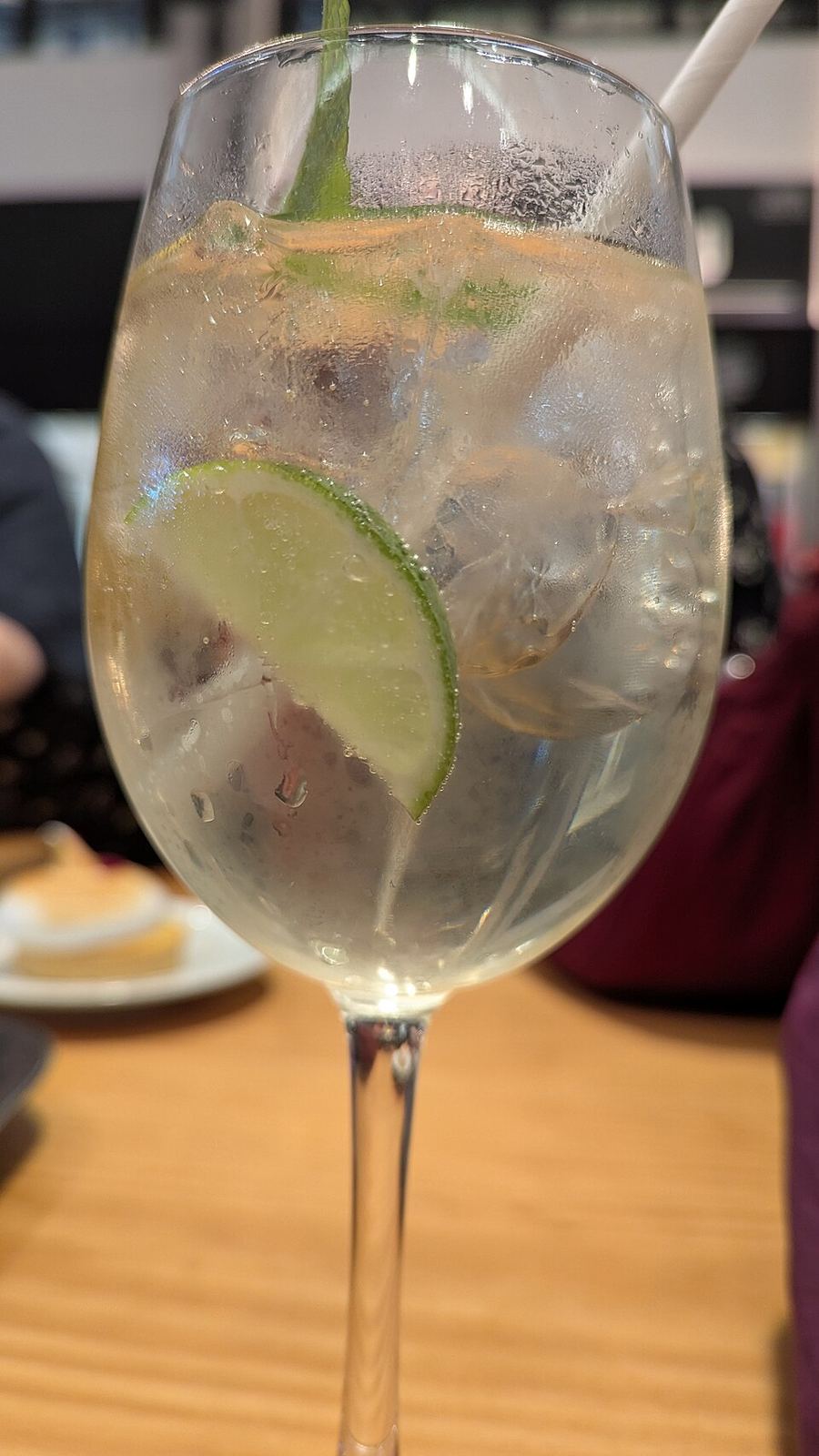 Porto & Tonic